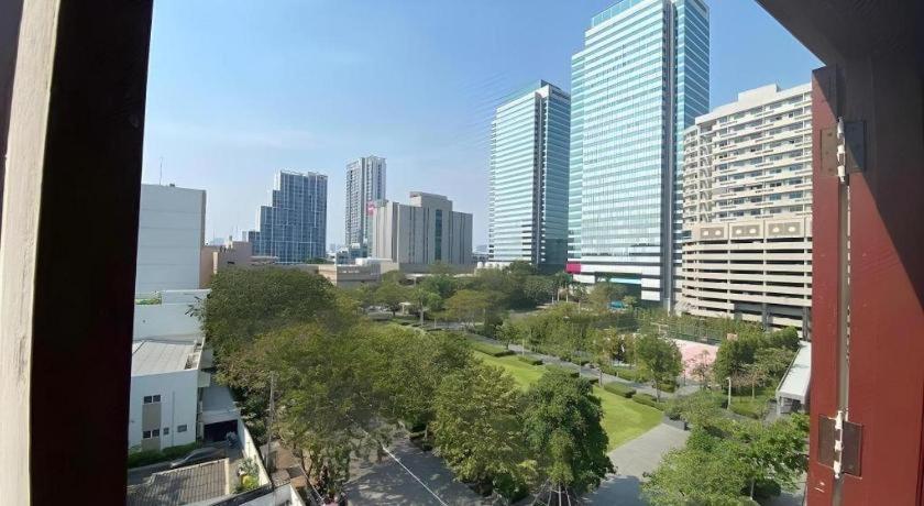 Rest@Ratchada Hotel Bangkok Exterior foto